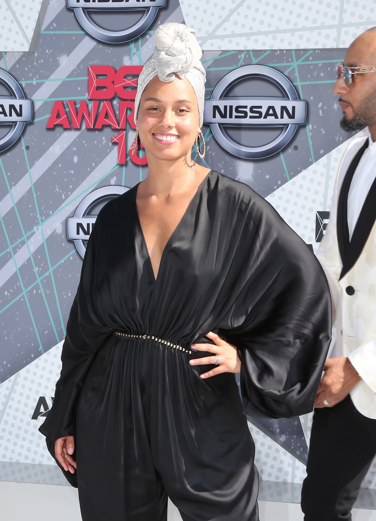 Alicia quiere hacer llegar este mensaje a todos aquellos que se preocupan por lucir un cuerpo perfecto y se sienten avergonzados por sus “imperfecciones”.