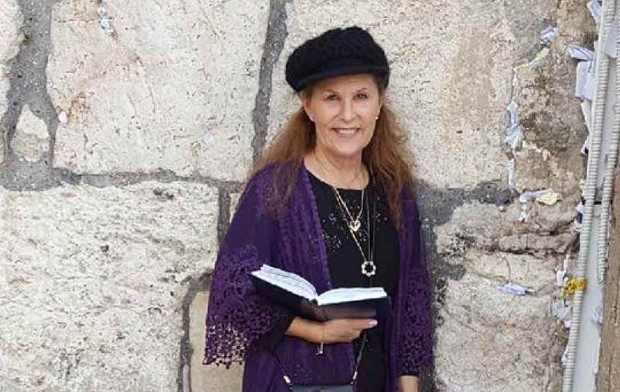 “Ella sacrificó su vida para salvar al rabino”: llaman heroína a mujer que murió en tiroteo en sinagoga