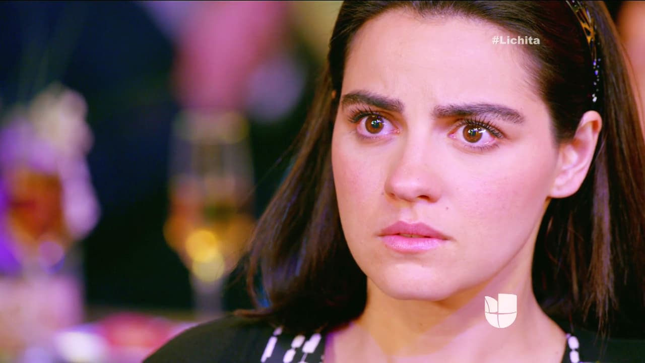 En Antes Muerta Que Lichita, el corazón de Alicia se rompió en mil pedazos al saber que Roberto y Luciana se casarán.