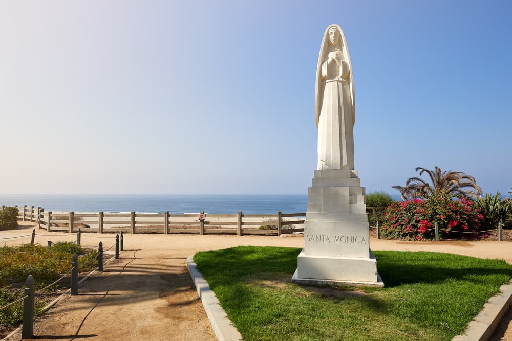 Esto por supuesto afectó mucho a Agustín, quien finalmente había apreciado todo lo que su madre hizo por él, y es a ella quien le dedica varios de los textos más emotivos de sus famosas 'Confesiones'.