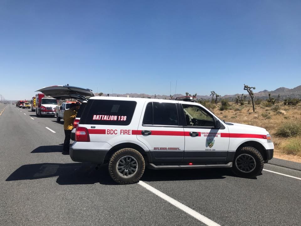 Oficiales del departamento del alguacil del condado de San Bernardino investigan los hechos. La persona arrestada se encuentra bajo una fianza de $25,000. Cualquier información relacionada con este incidente puede ser comunicada al teléfono (760) 366-4175 o 909-386-4800.