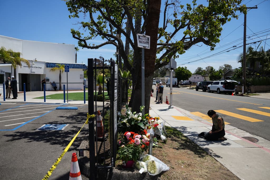 El FBI detalla cómo dos adolescentes se radicalizaron en línea antes del ataque en San Diego