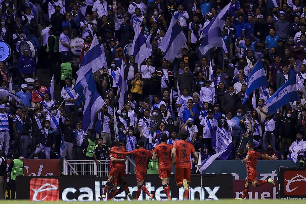 El marcador se movió hasta la segunda parte, cuando Fernando Arce remató en solitario en el corazón del área un centro de Silvera al 48’.