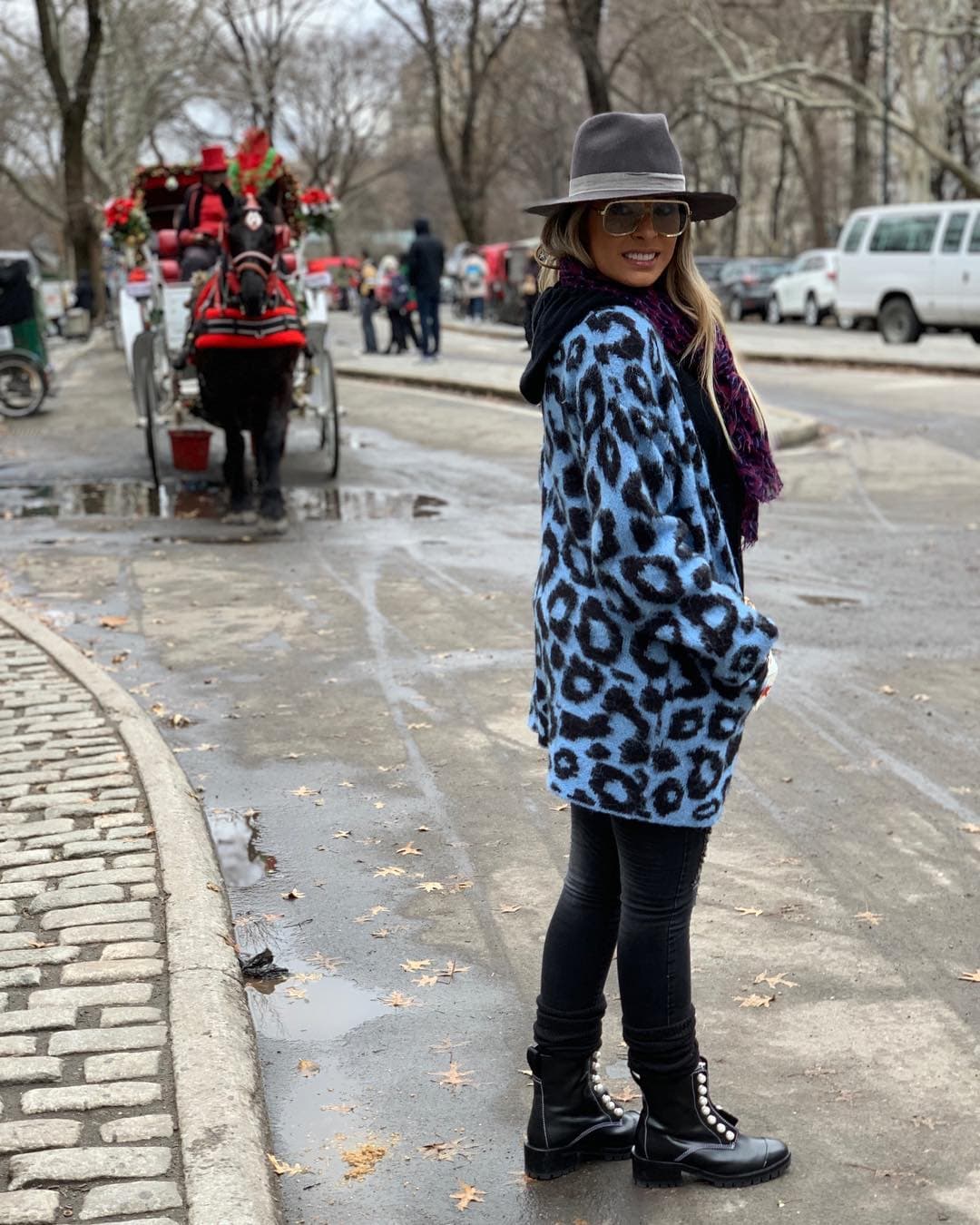 <b><a href="https://www.univision.com/shows/pequenos-gigantes/galilea-montijo-derramo-lagrimas-articulo">Galilea Montijo</a></b> pasó un festejo de Navidad muy diferente y especial, pues viajó hasta New York donde celebró la Nochebuena.