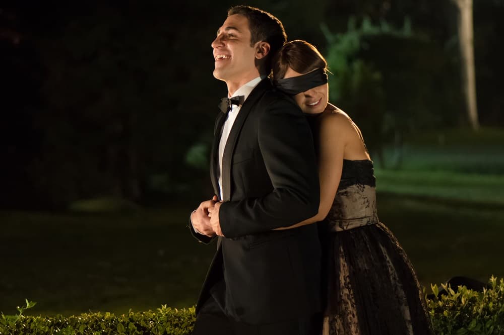 Ana le dio el SI a Alberto.