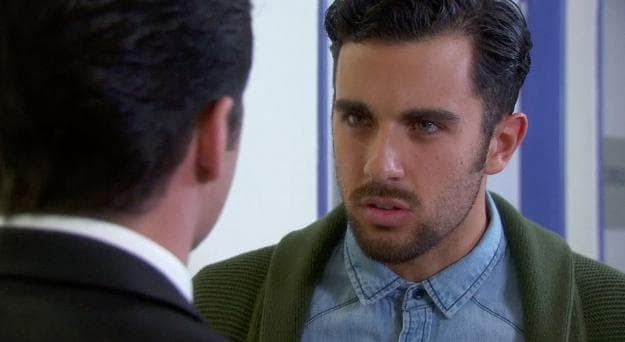 Estos dos galanes están dispuestos a conquistarte y hacerte feliz.