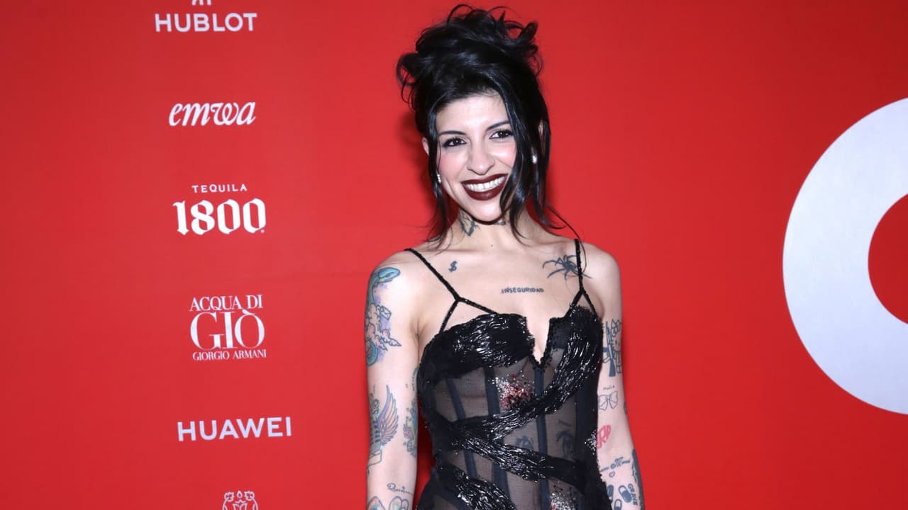 Cazzu le responde a Karol G: “Ella sabe que yo estoy acá”