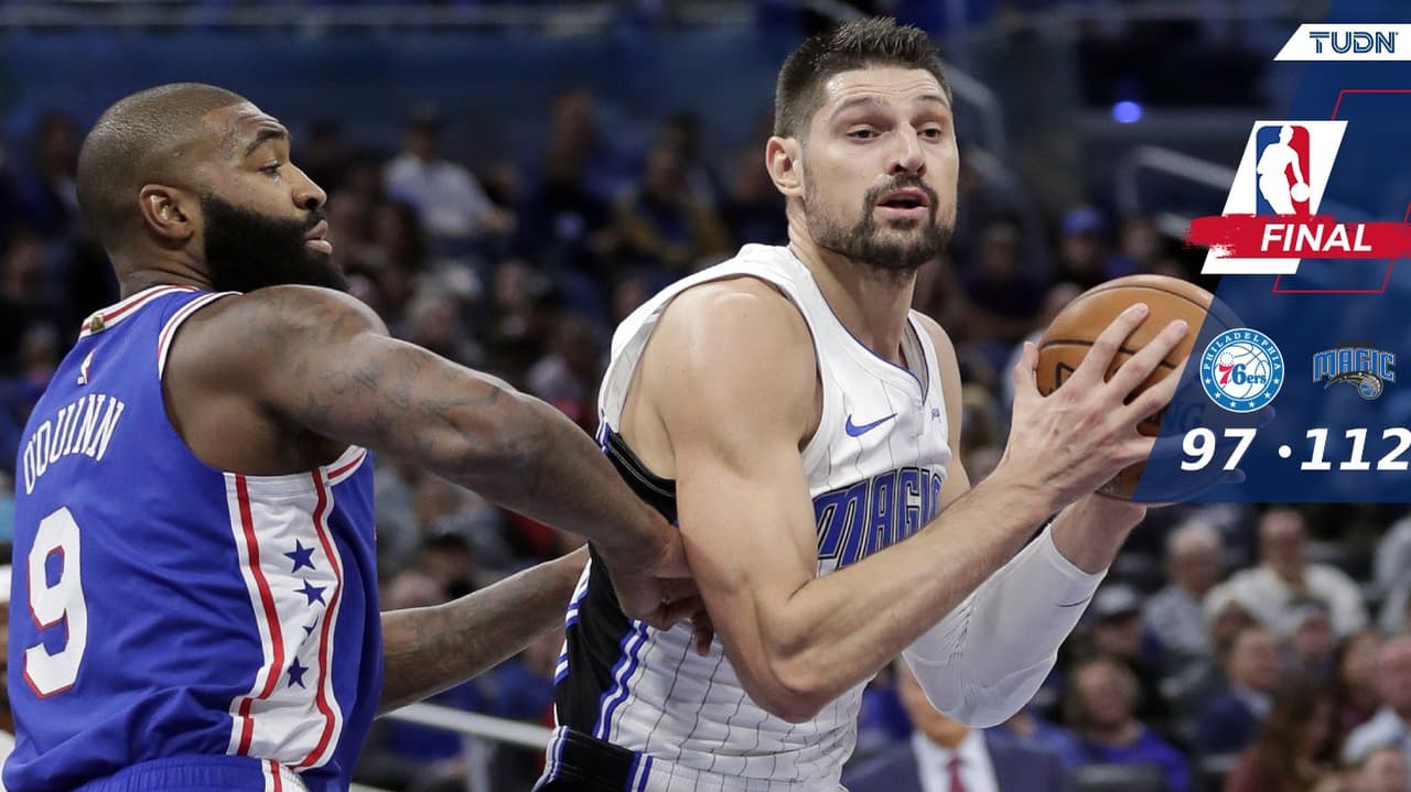 Nikola Vucevic se lució para que Orlando pudiera ganar su cuarto partido de la temporada, ante los 76ers.