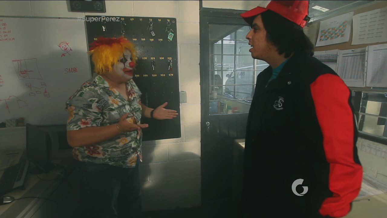 'El Muelas' cree que alguien lo estaba siguiendo. Aunque 'Bombito' intentaba ser gracioso, su secuaz no entendía nada, por eso era mejor ir a buscar a los intrusos.