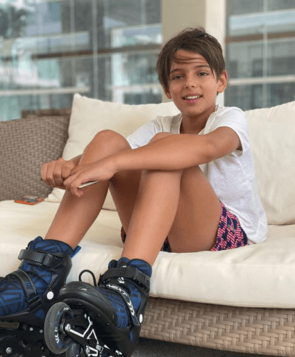 Recientemente en una entrevista realizada por Yordi Rosado, Grettell Valdez desbordó amor por su hijo, al reafirmar:
<b>“Tengo al mejor hijo de mi vida”.</b>
<br>