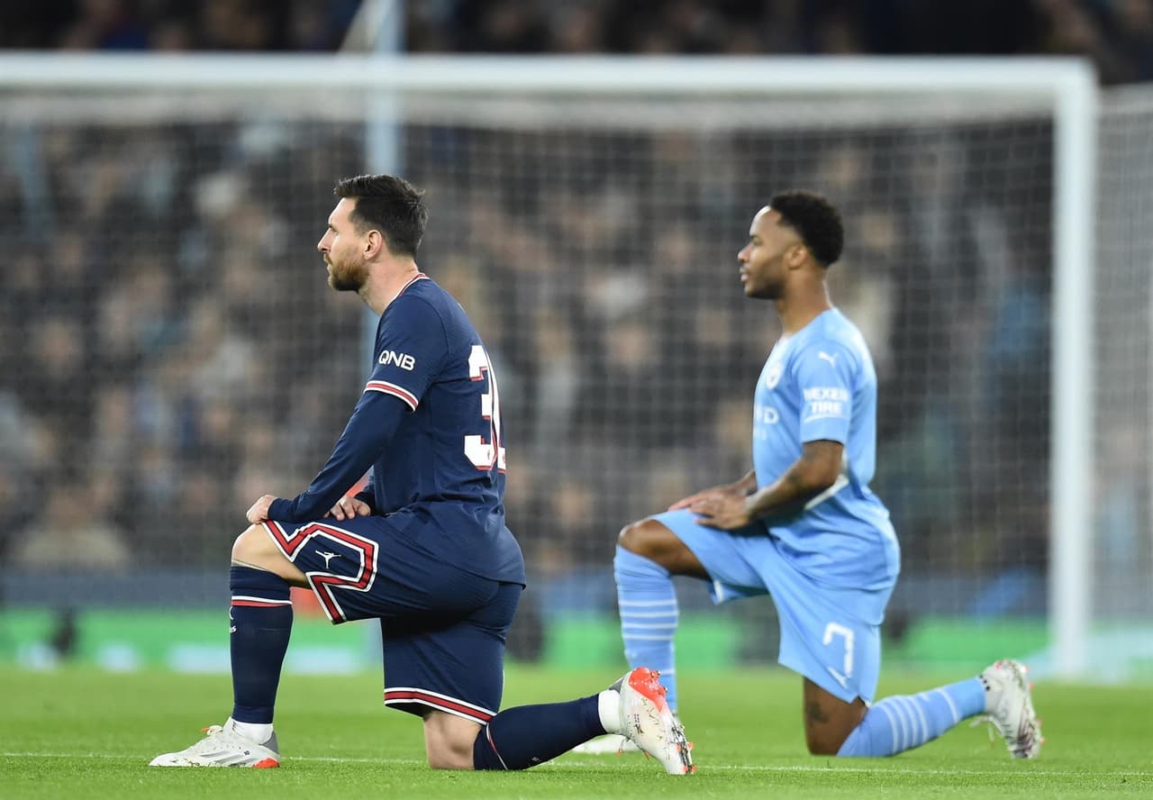 Manchester City se imopne al Paris Saint-Germain 2-1 durante la fase de Grupos en la UEFA Champions League. El conjunto parisino se adelantaba con gol de Kylian Mbappé, pero Raheem Sterling y Gabriel Jesús le dieron a los Cityzens la victoria sobre el tridente Messi-Mbappé-Neymar.