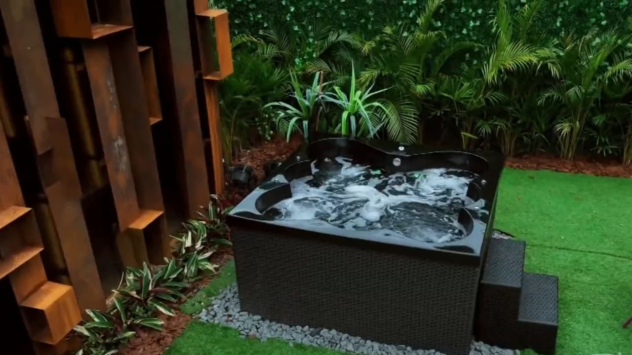 Jacuzzi en El Túnel del Amor