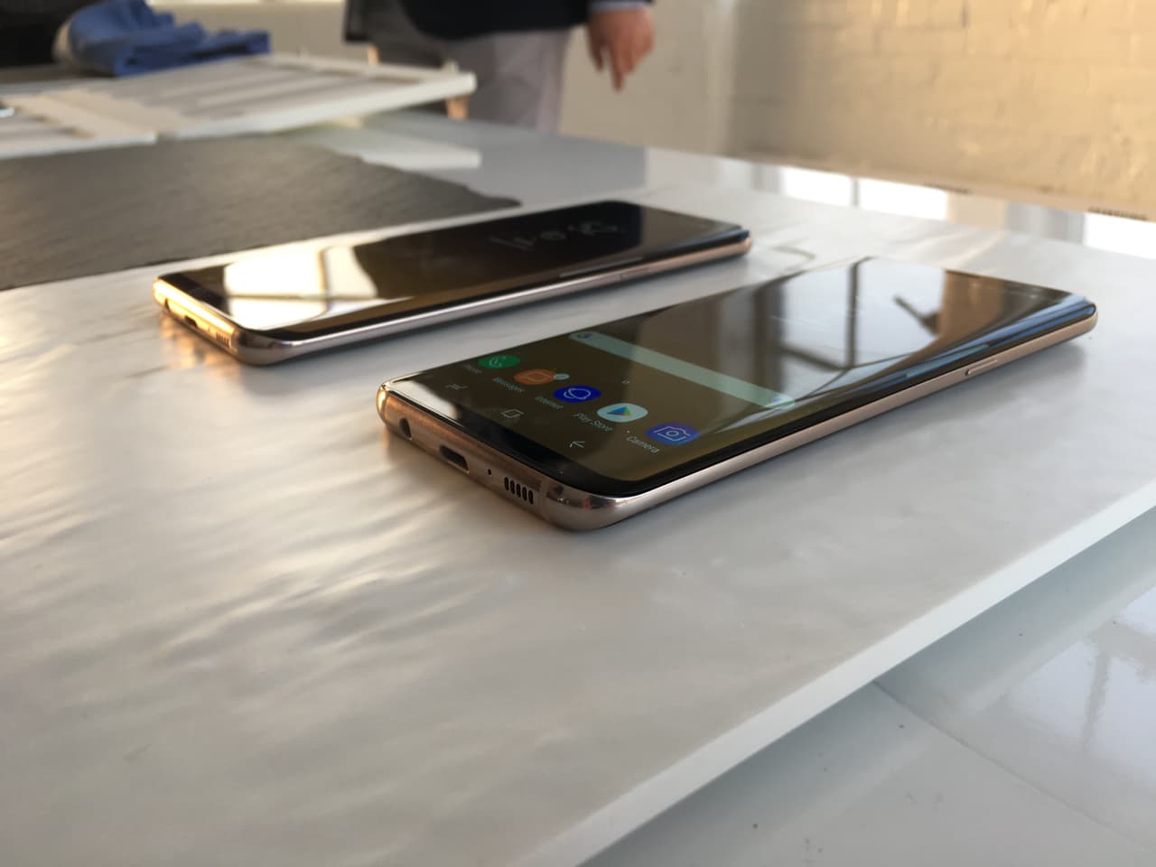 Samsung ha conseguido un diseño redondeado, sin bordes ni aristas