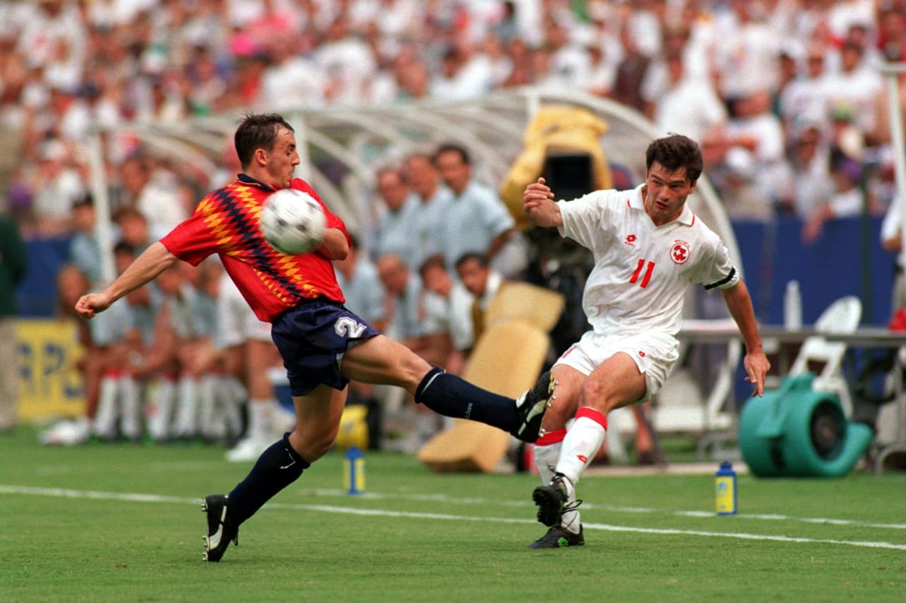 España goleó 3-0 a Suiza para firmar su pase a los Cuartos de Final.