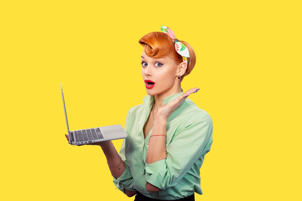 El tránsito directo de Neptuno en tu signo del elemento agua despierta en ti muchas pasiones dormidas, querrás vivir nuevamente etapas del pasado, recuperas valores, modas, ideas y te encaminas con nuevos bríos en una nueva dirección, positiva, inquieta, más liberal y menos comprometida.