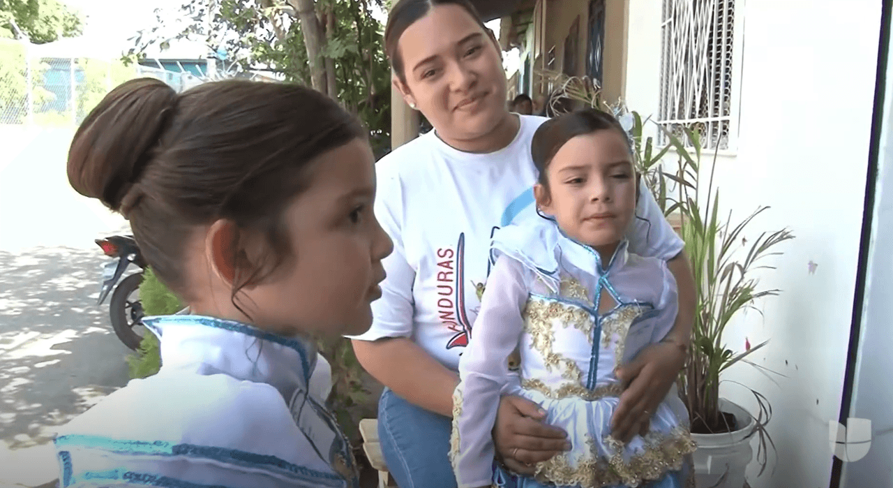 La deportación y el temor están obligando a familias enteras a retornar a sus países