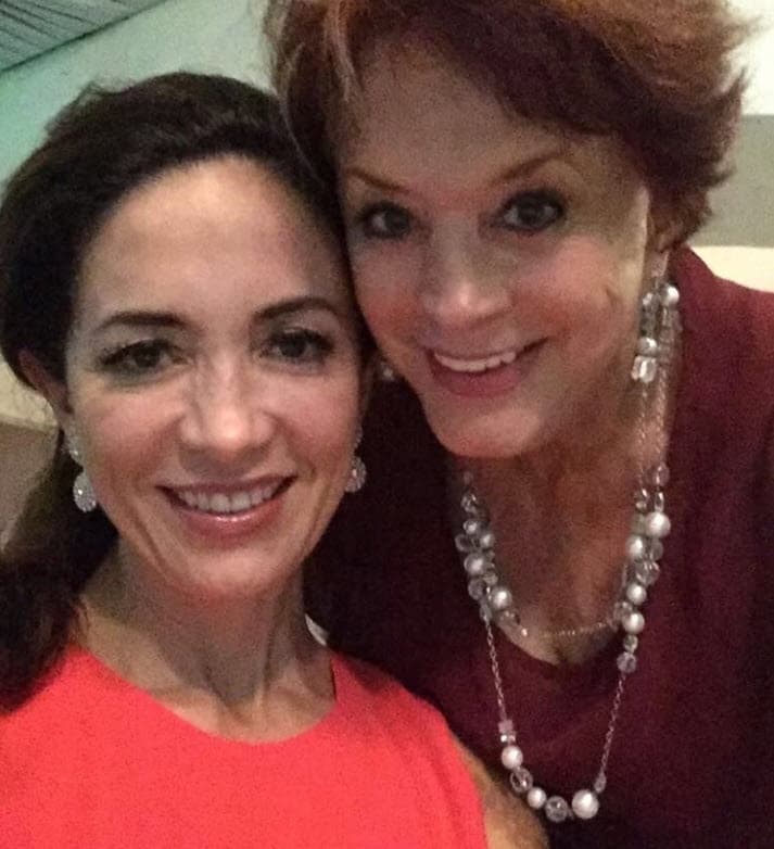 Pasaron horas de angustia y silencio sin conocerse su estado de salud. Fue hasta casi 24 horas después cuando su hija dio una actualización.
<br>