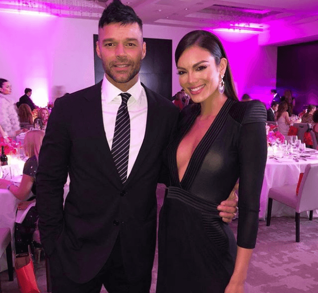 Ricky Martin y Zuleyka Rivera disfrutaron la música de Gilberto Santa Rosa.