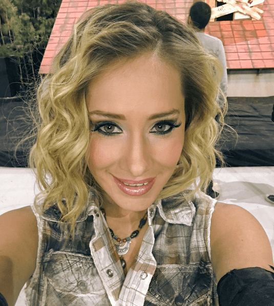 Comenzó su carrera participando en la exitosa telenovela juvenil "Muchachitas como tú", ¿la recuerdas?