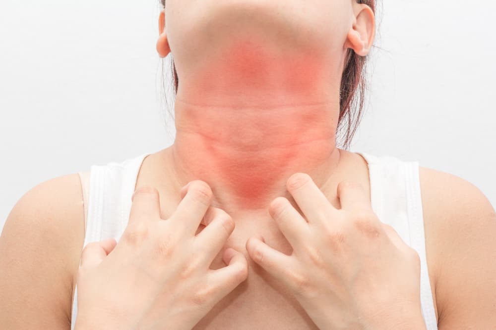 Recuerda también que los nativos de tu signo Tauro poseen una alta sensibilidad en el cuello y la garganta por lo que debes cuidarte bien esas partes del cuerpo evitando salidas a la intemperie cuando haya condiciones climáticas adversas, y si lo haces, abrigarte bien, envolverte el cuello en una bufanda y cuidar tu voz.