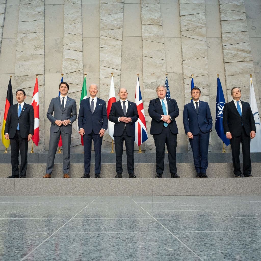 Fumio Kishida, Justin Trudeau, Joe Biden, Olaf Scholz, Boris Johnson, Emmanuel Macron y Mario Draghi en su cumbre del G7.