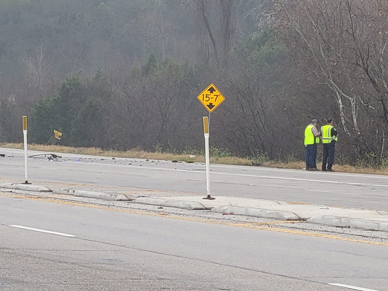 Un tercer paciente involucrado fue transportado al Centro Médico Seton con lesiones menores.