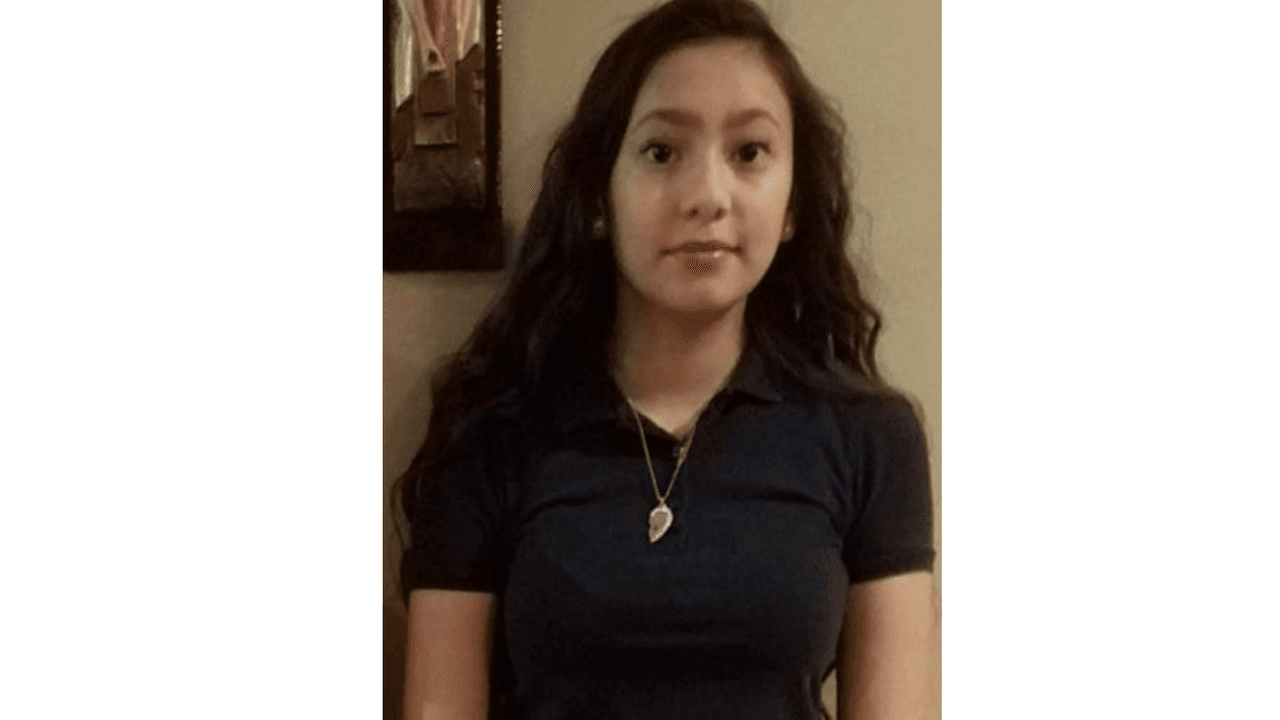 Buscan a adolescente latina desaparecida del barrio de West Lawn