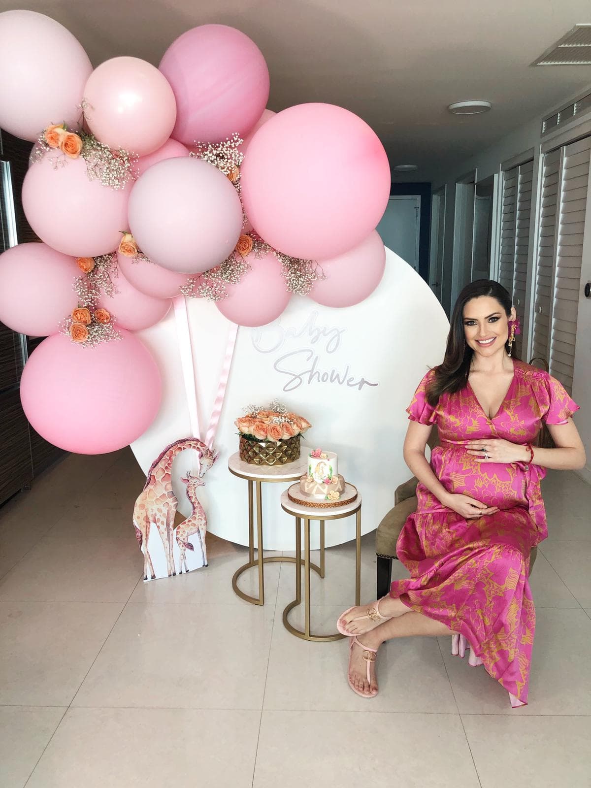 La presentadora agradeció el cariño de sus compañeros y la divertida tarde que estuvo llena de juegos, bromas y especulaciones sobre el nombre que llevará la niña.