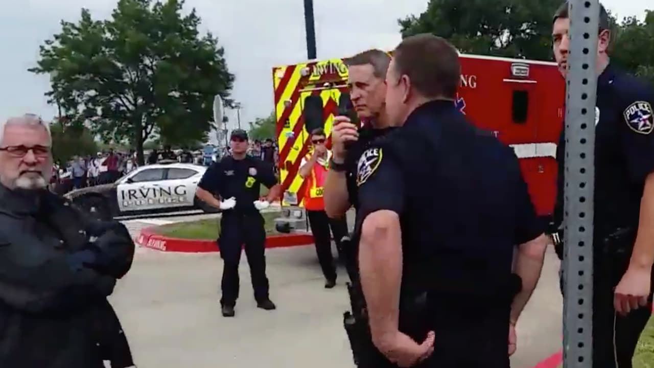 Hallan dos personas muertas tras reporte de un intruso armado en el campus del North Lake College en Irving, Texas