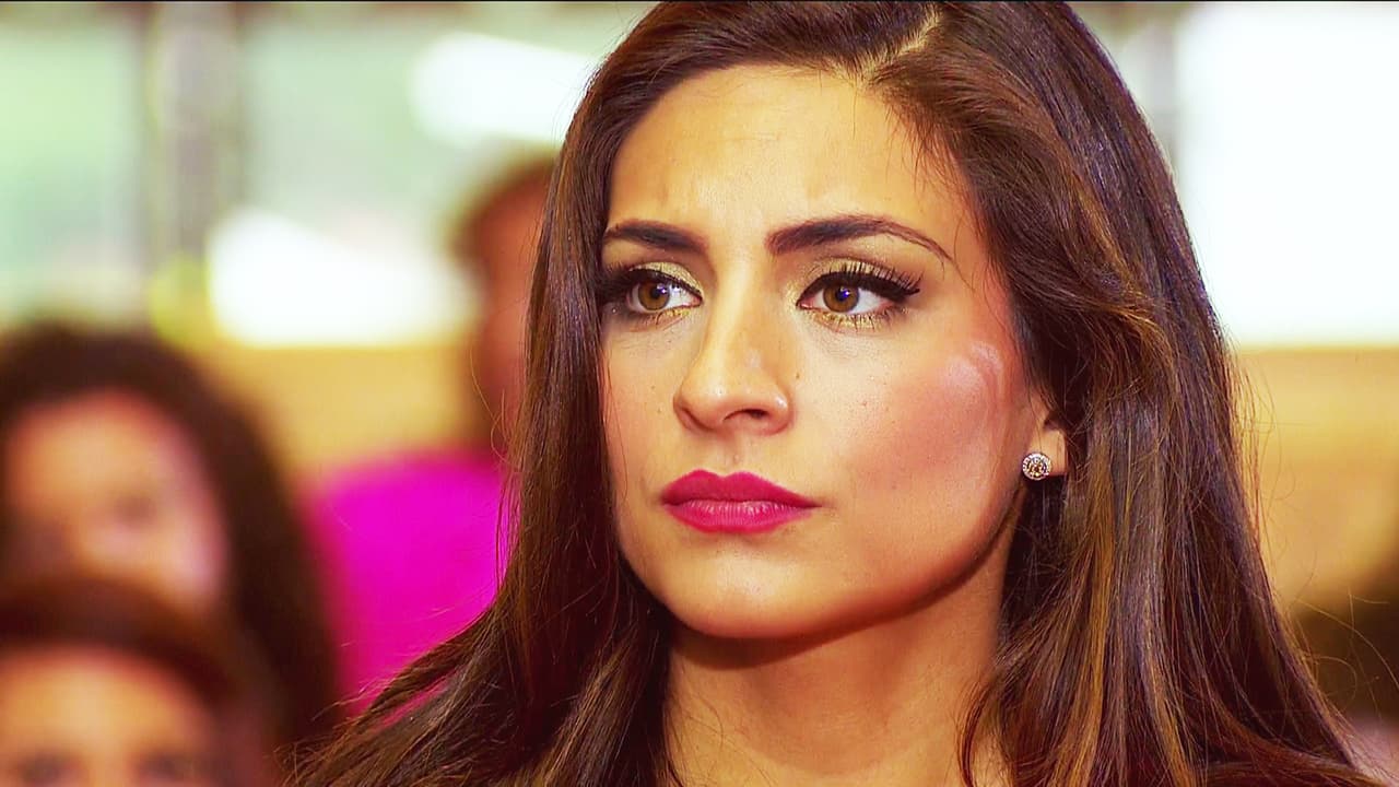 Ábrele los ojos a Emiliano, detén por completo la boda.