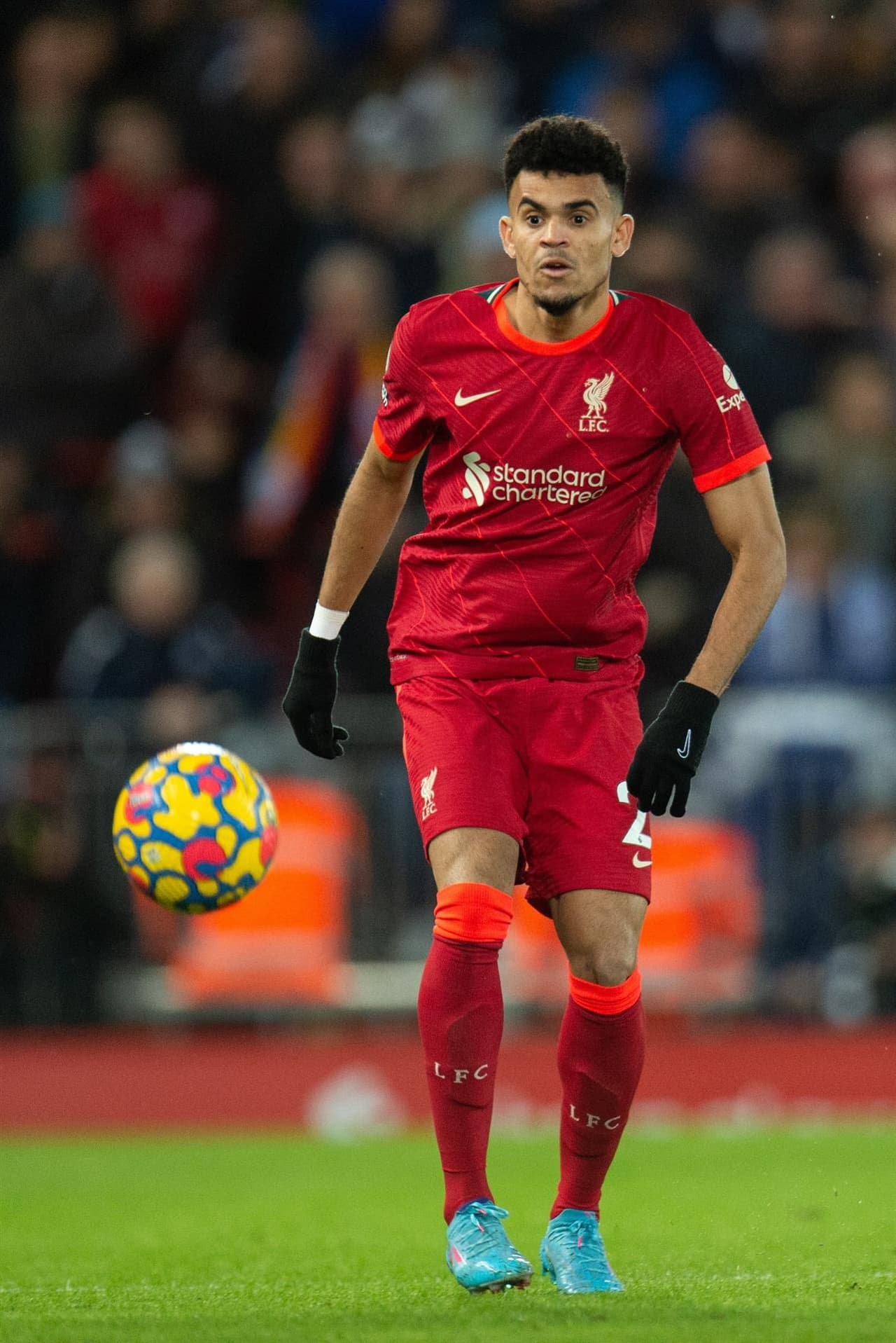 Liverpool derrota 2-0 al Leicester City con doblete de Diogo Jota en Anfield. El colombiano Luis Díaz salió como titular para enfrentar a los Foxes.