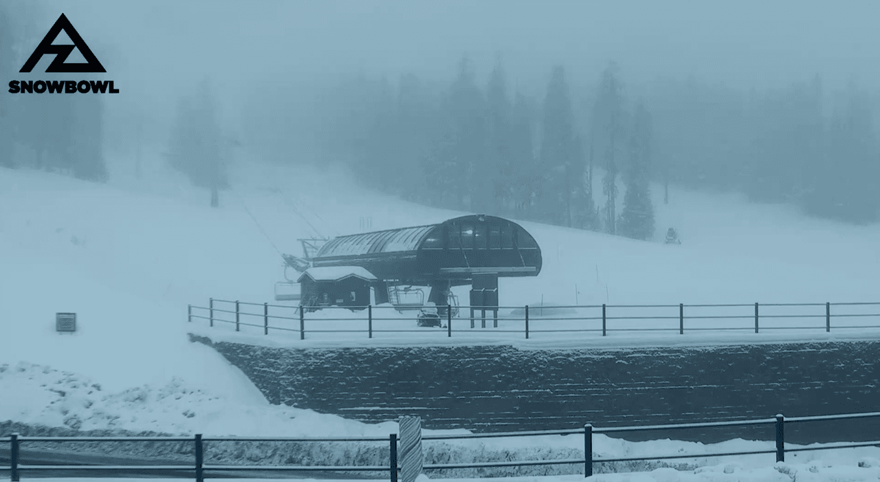 Arizona Snowbowl esta ubicado en San Francisco, Arizona, a solo siete millas de Flagstaff, a dos horas de Phoenix y a 70 millas del Gran Cañón.
<br>