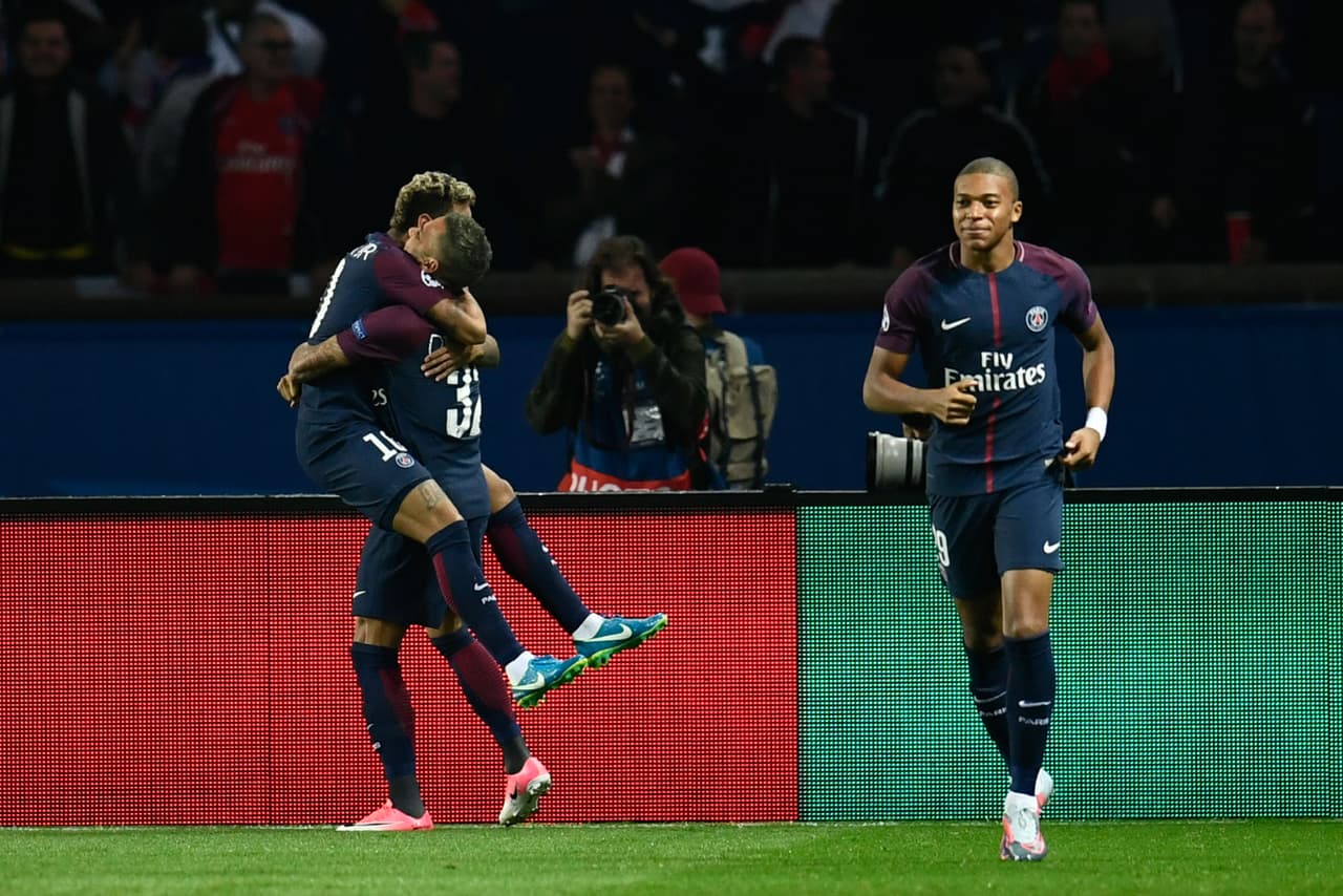 Al minuto 2, París Saint-Germain puso a su favor el marcador contra el difícil Bayern Munich.