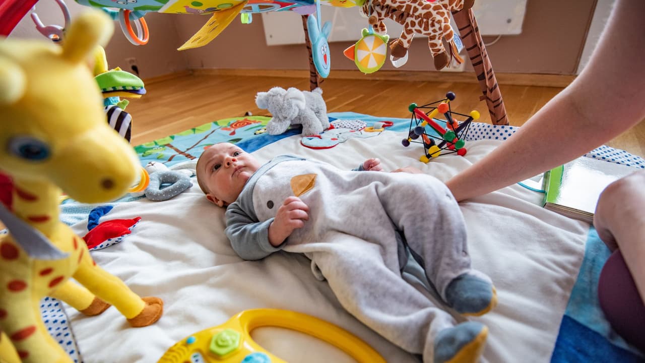 Cómo los gimnasios para bebés ayudan en su desarrollo: 10 ventajas y beneficios