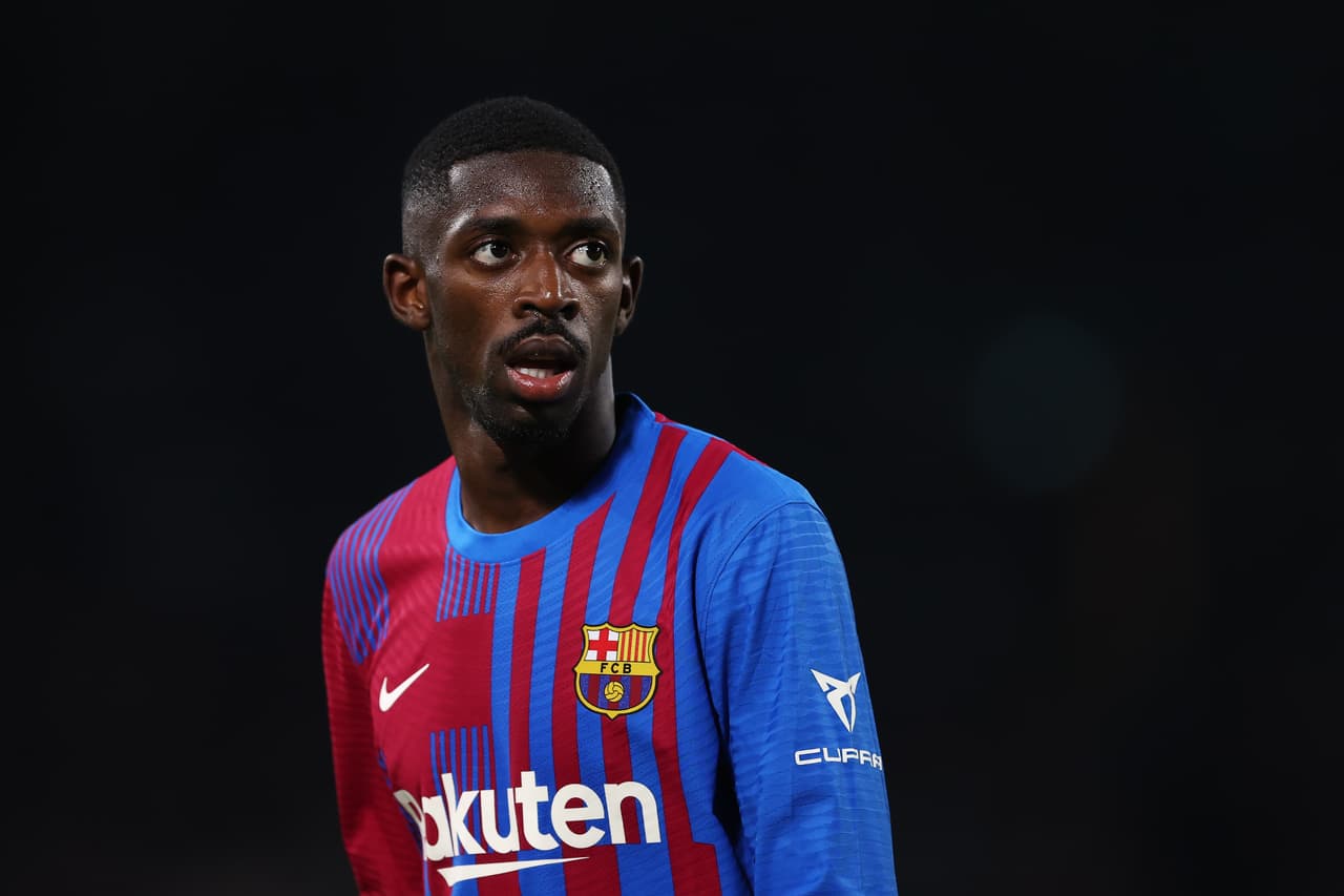 Ousmane Dembele vuelve a Barcelona mientras se resuelve su salida del club