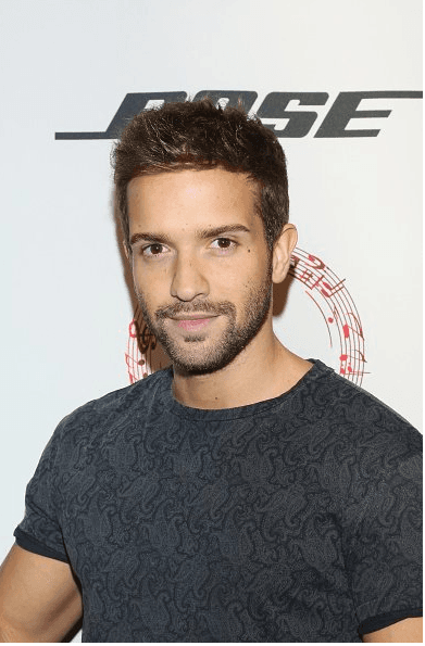 El español pasó por la alfombra roja, en donde fue de los más esperados por los seguidores.