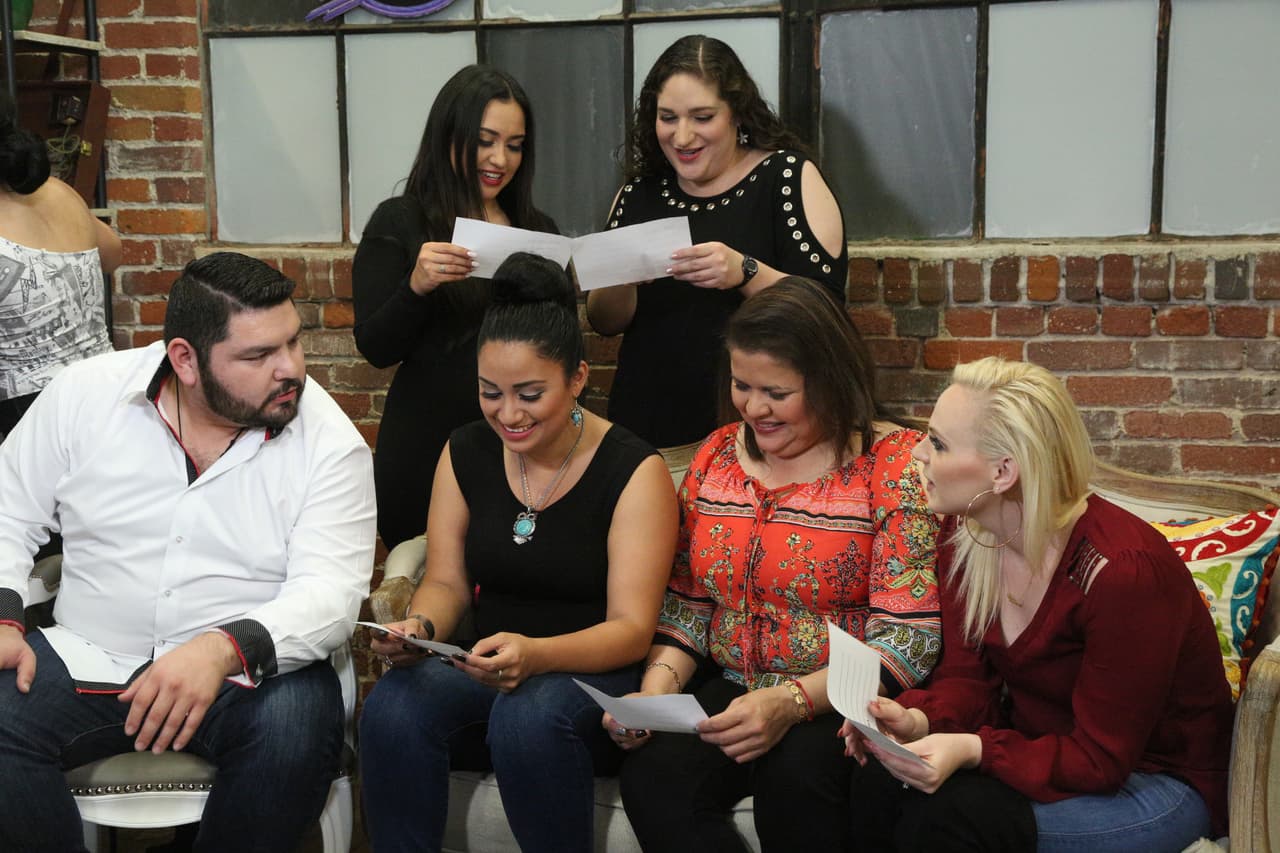 Se armó el arguende en la 'La Reina de la Canción' con la visita de La Bronca, El Tambochi y El Compa Ivan a pocos días de que comiencen los shows EN VIVO.