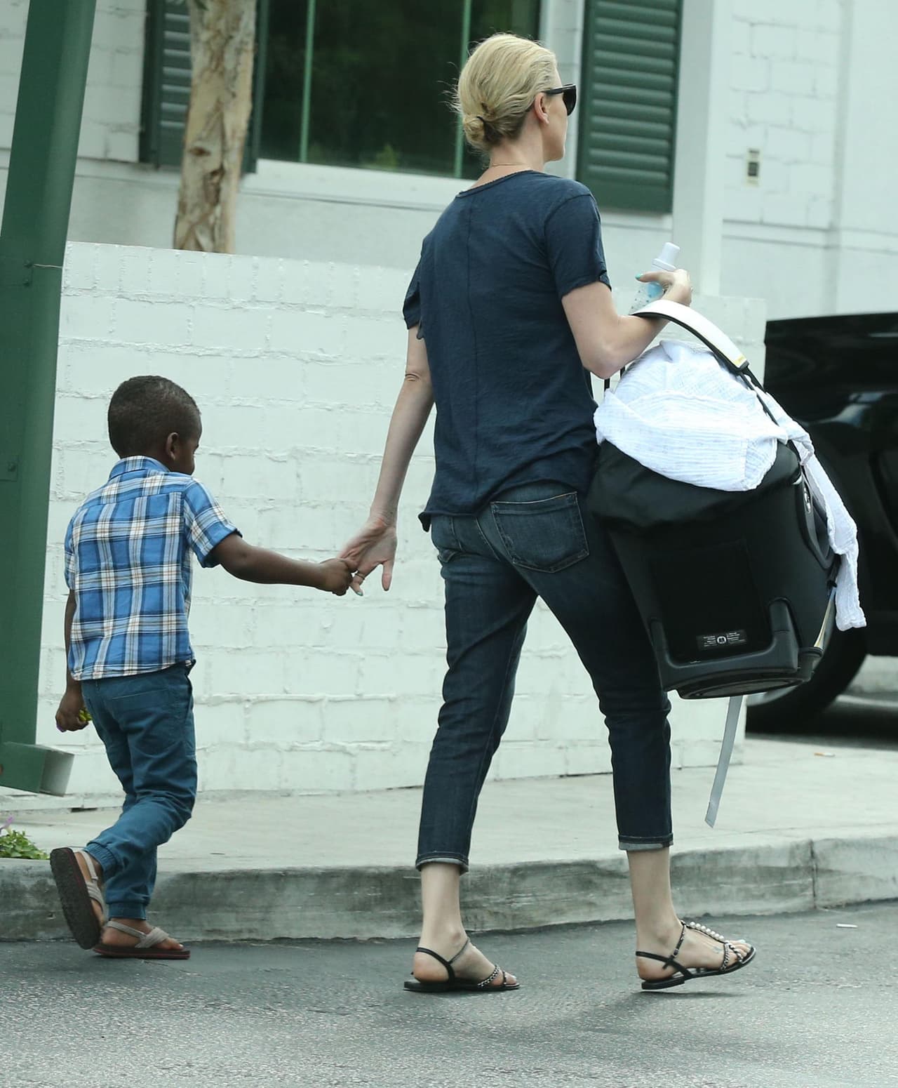 Al principio se dijo que esta nena podría ser adoptada también por Sean Penn.