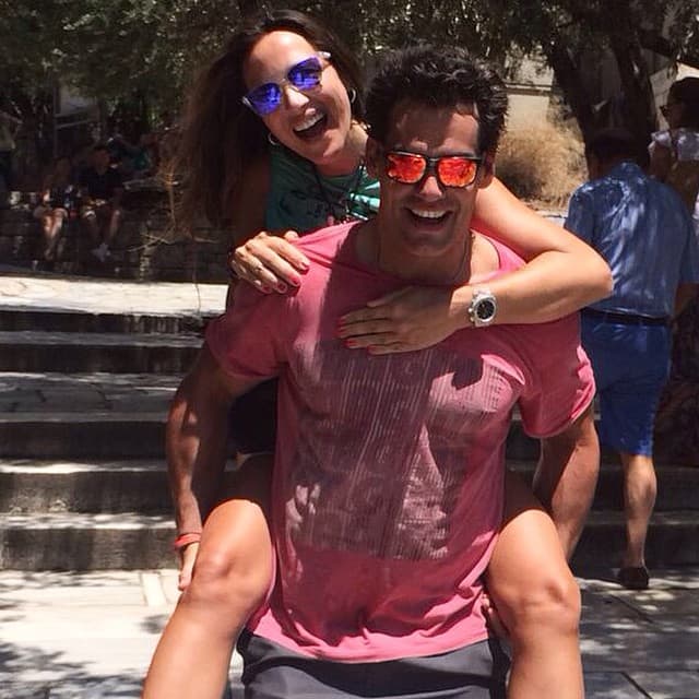 Es a través de su cuenta de Instagram donde el actor presume constantemente sus mejores momentos con su esposa. "#TrueLove" escribió el chileno.