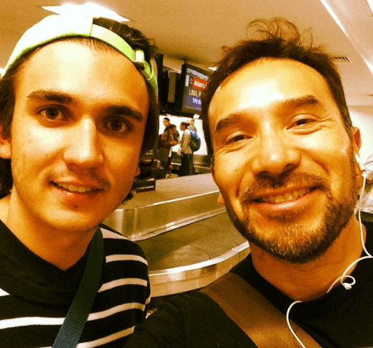 Desde el 2002 Luis Manuel nos ha regalado sonrisas como Junior P. Luche y con el paso de los años ha visitado distintos países junto a Miguel Pérez para presentar el show de Junior y Ludoviquito.
<br>