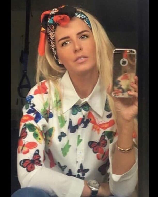 Ahí se le cuestionó si desde sus primeros malestares tuvo contacto con Peña Nieto, pero
<b><a href="https://www.univision.com/famosos/dolor-de-pecho-mareos-tania-ruiz-novia-de-enrique-pena-nieto-cuenta-como-ha-sufrido-el-covid-19-fotos" target="_blank">prefirió no hablar al respecto. </a></b>
<br>