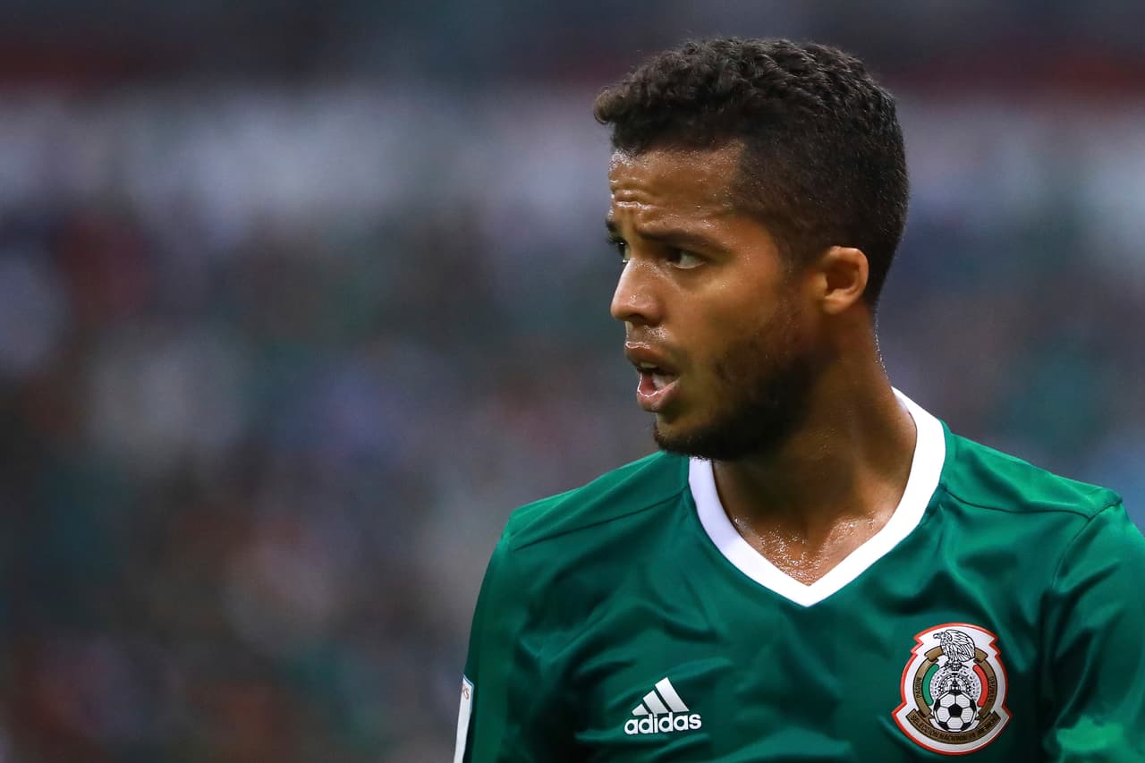 Giovani Dos Santos nació el 11 de mayo de 1989 y con la playera de México ha tenido una carrera brillante desde juveniles hasta en Olímpicos, siendo toda una figura del fútbol mexicano.