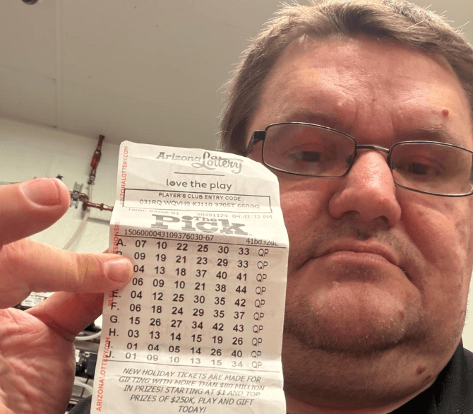 De gerente de Circle K a pelear por una fortuna: un empleado reclama un boleto de Powerball de más de $12 millones de dólares