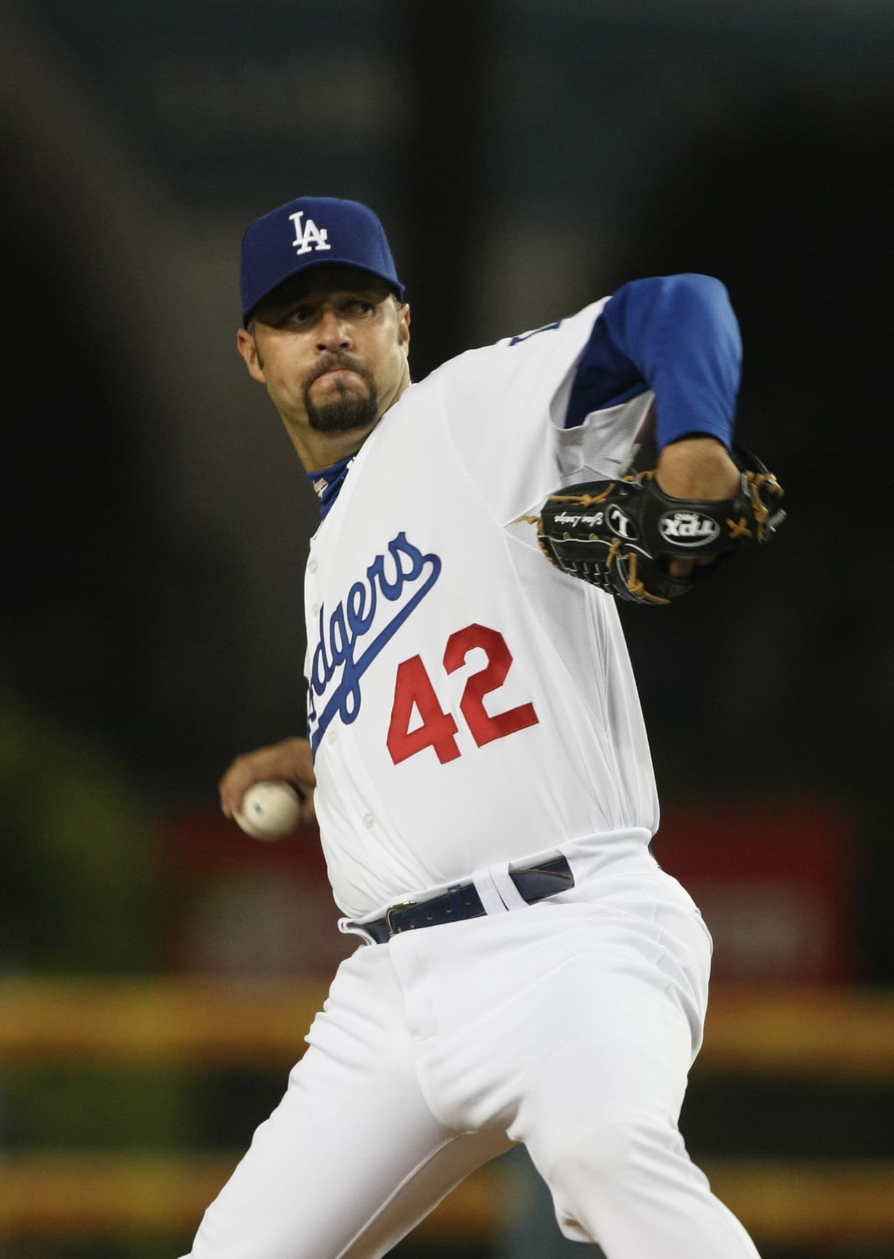 <b>Esteban Loaiza se declara culpable</b>
<br>Los cargos que tiene en su contra son por posesión de 20 kilogramos de cocaína, intención de distribución y transportación de sustancias ilícitas. Y se espera que sea deportado una vez finalice su condena.