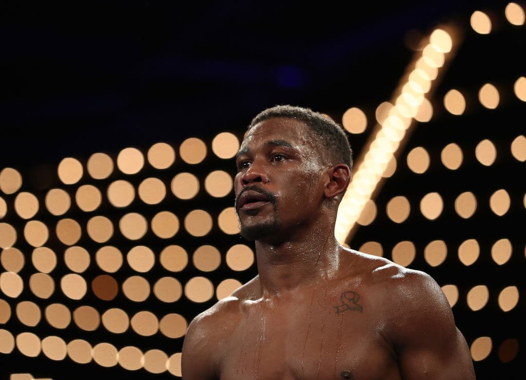 Se han disipado los rumores y la espera ha terminado: Saúl 'Canelo' Álvarez
<b> </b>enfrentará a Daniel Jacobs el próximo 4 de mayo en T-Mobile Arena en Las Vegas.