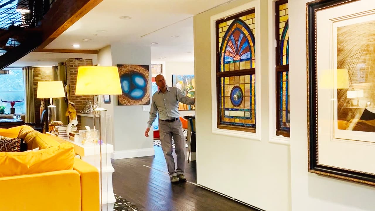 El arquitecto Gary Drabek descubrió por casualidad el edificio abandonado y lo compró hace 10 años antes de que fuera demolido.