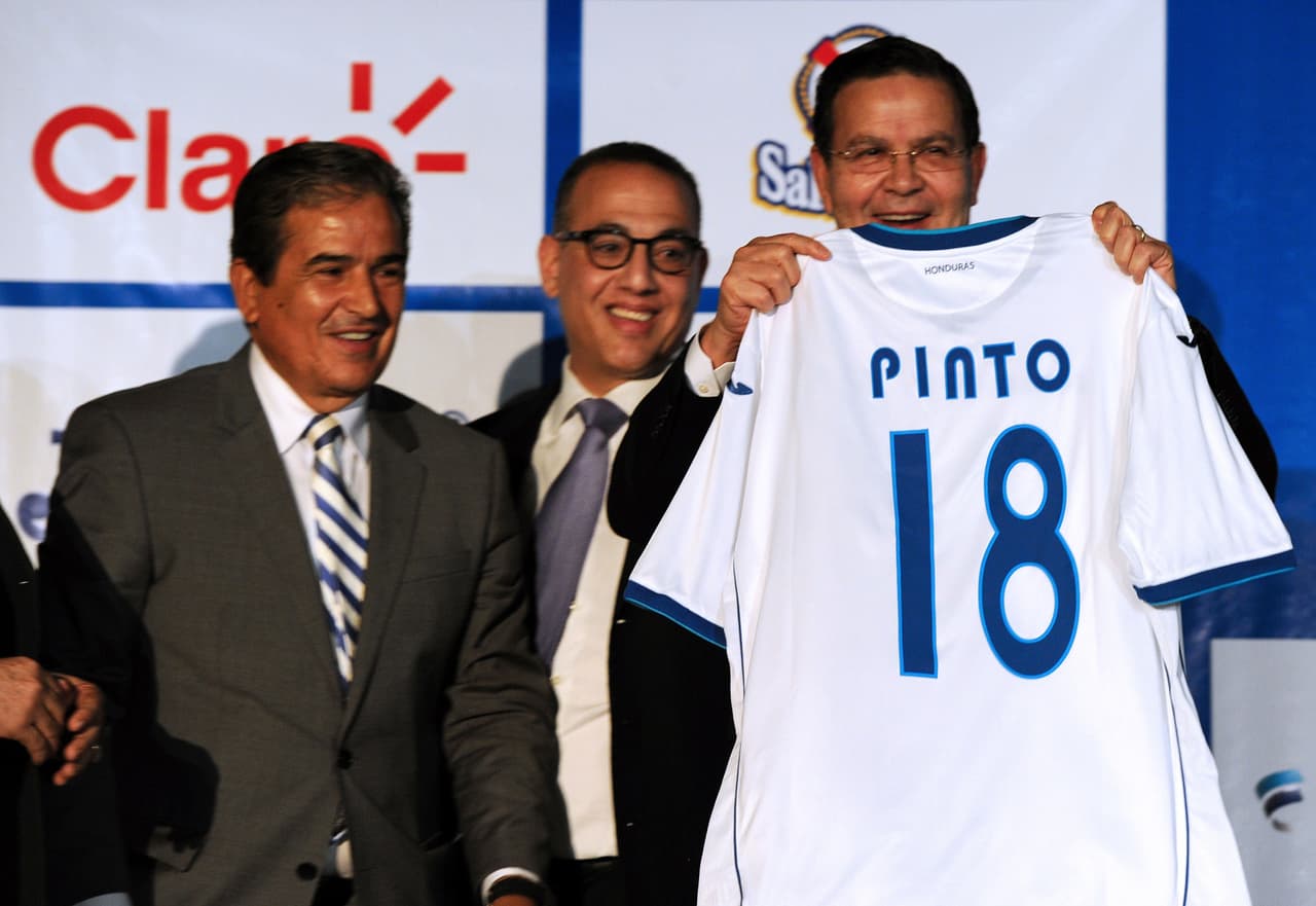 Expresidente de Honduras, acusado en caso FIFA