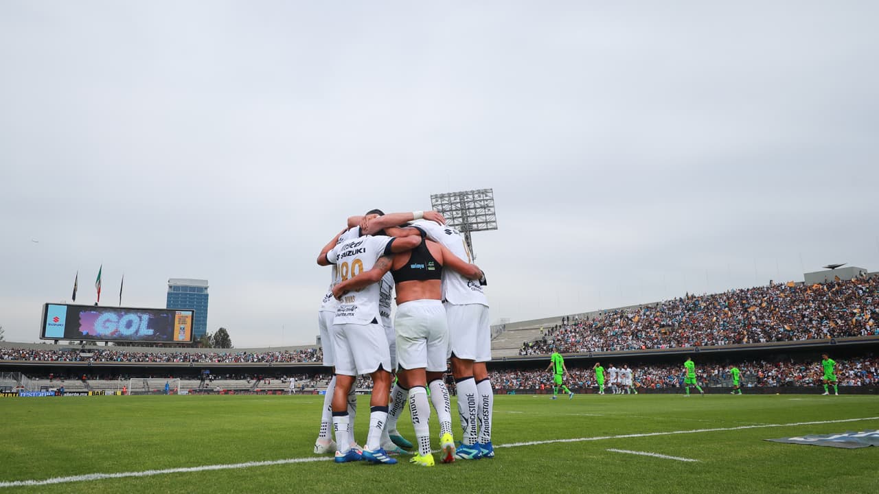¿Cómo le va a Pumas cuando juega en horario de las 12:00 del día en CU?