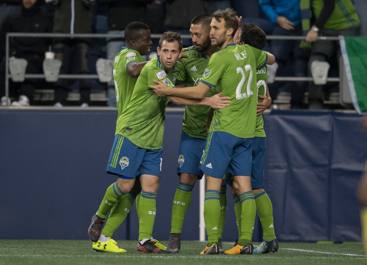 Con el paso, el equipo de Dempsey enfrentará a las Chivas de Guadalaara en la siguiente ronda del campeonato, cerrando la serie en el Akron Stadium.