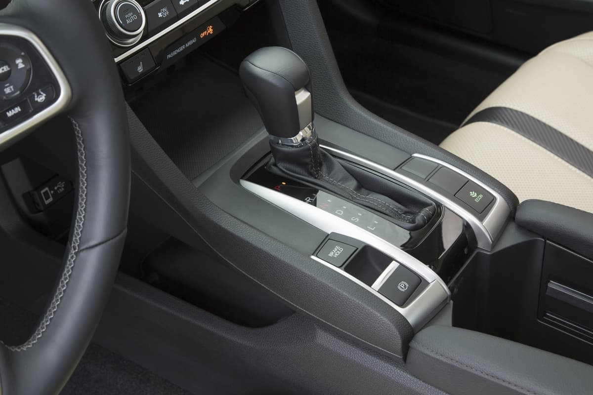 El Honda Civic Touring 2016 es una víctima más de la fiebre de las transmisiones CVT